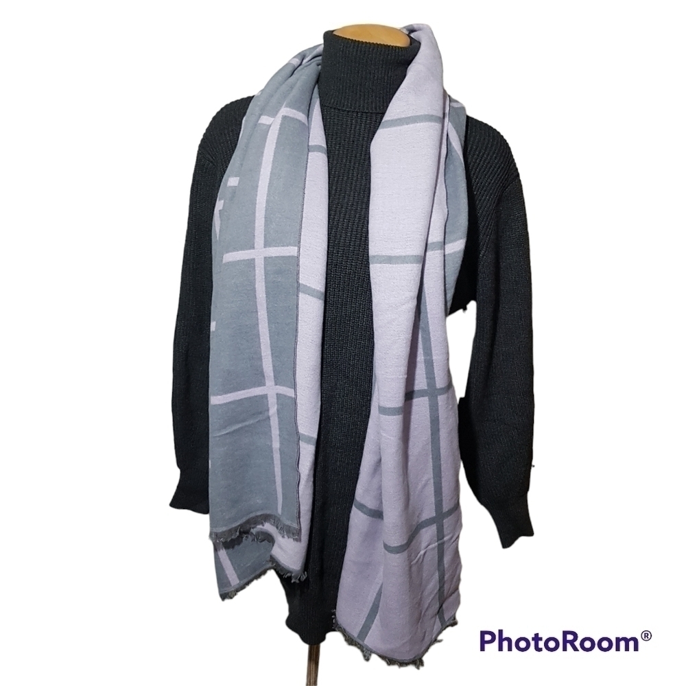 Reitman's Soft Warm Scarf